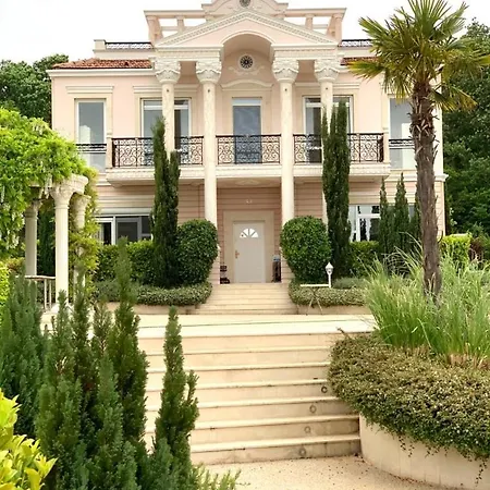 Olympia Vila Sozopol